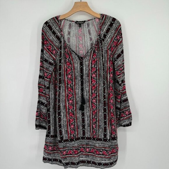 Express Womens Tunic Top size Medium Boho Floral Black red Print V Neck rayon - Picture 2 of 10